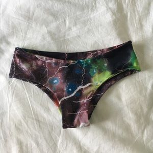 Fused hawaii bottoms